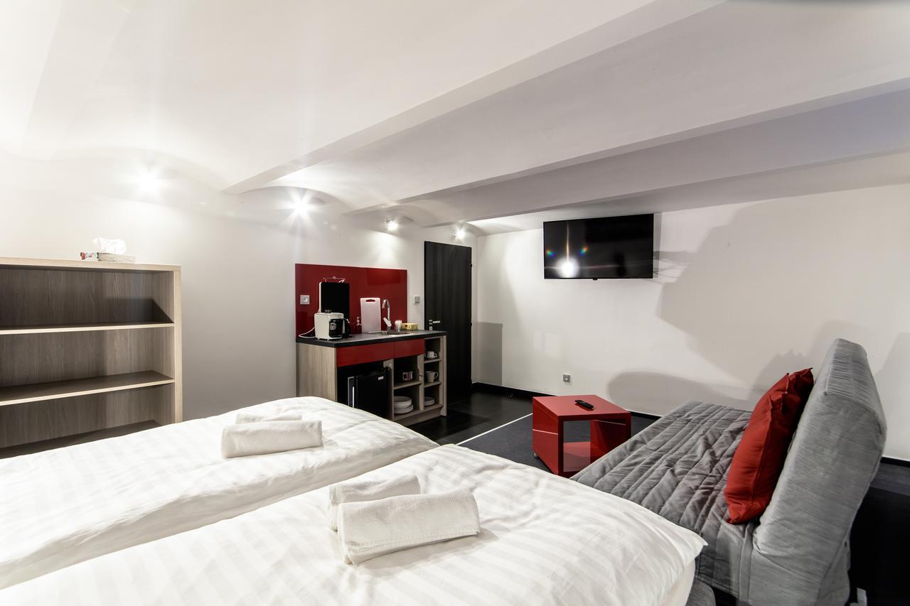 אוסטרבה Silesia Residence מראה חיצוני תמונה A typical studio apartment