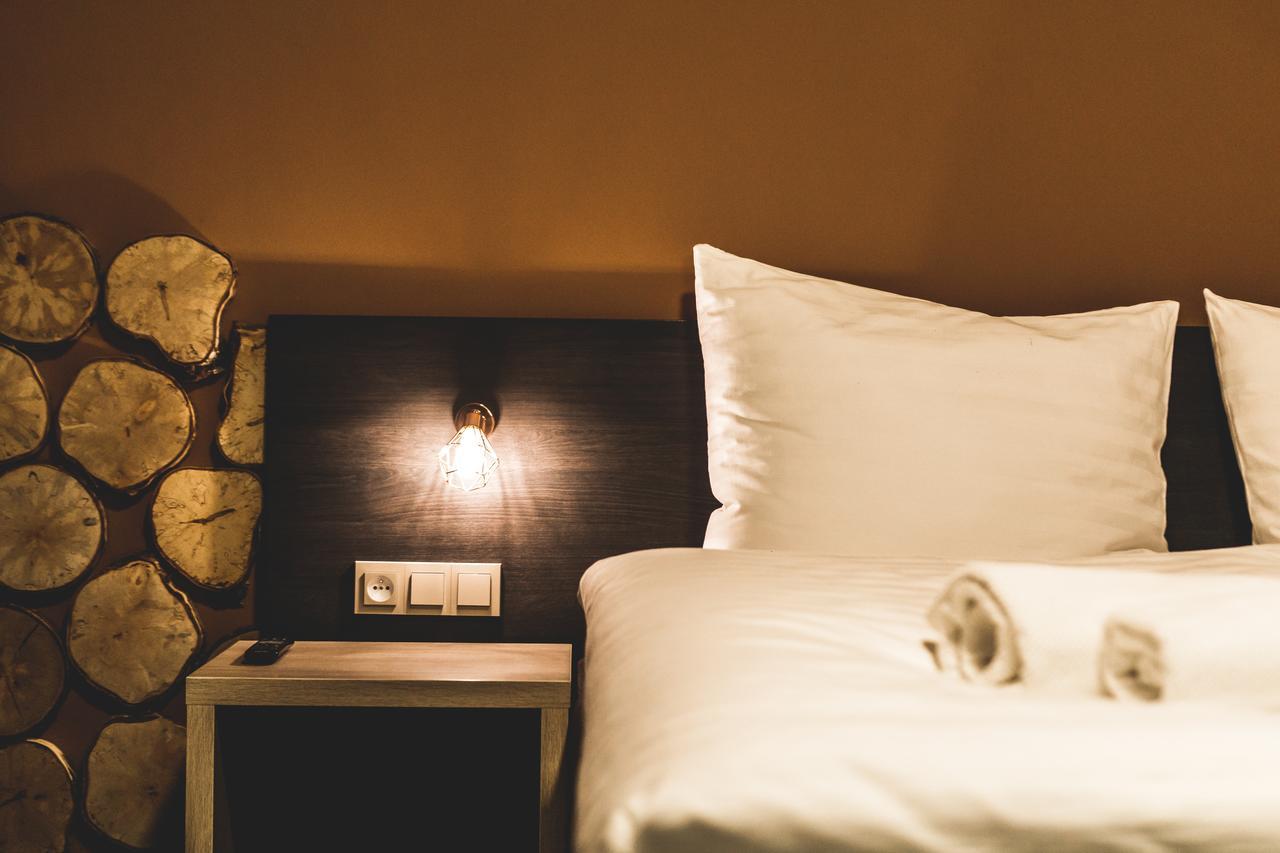 אוסטרבה Silesia Residence מראה חיצוני תמונה A bedroom at the hotel